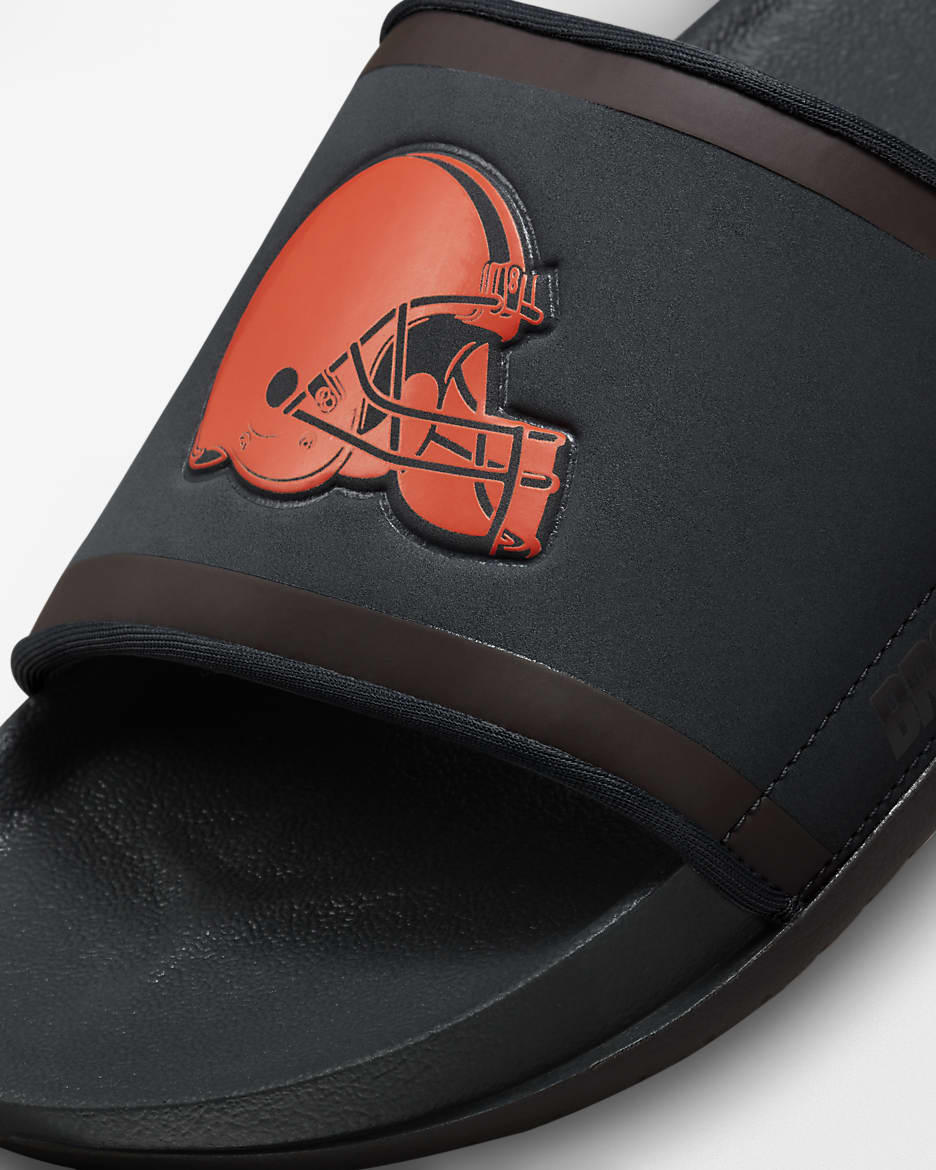 Nike Men s Cleveland Browns Off Court Slide Sandals